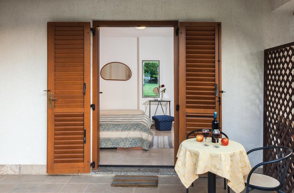 B&B Moderno Fažana Стая снимка