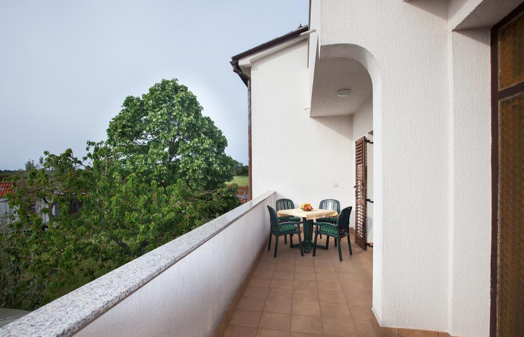 B&B Moderno Fažana Стая снимка