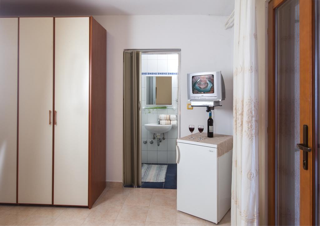 B&B Moderno Fažana Стая снимка